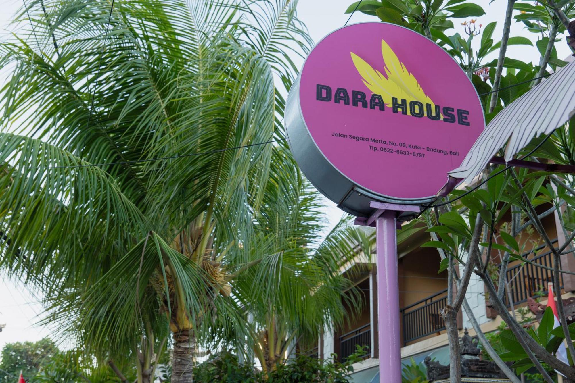 Апартаменти Dara House Кута Екстер'єр фото