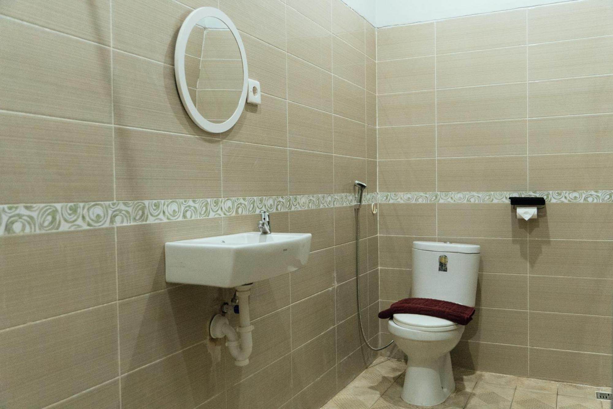 Апартаменти Dara House Кута Екстер'єр фото